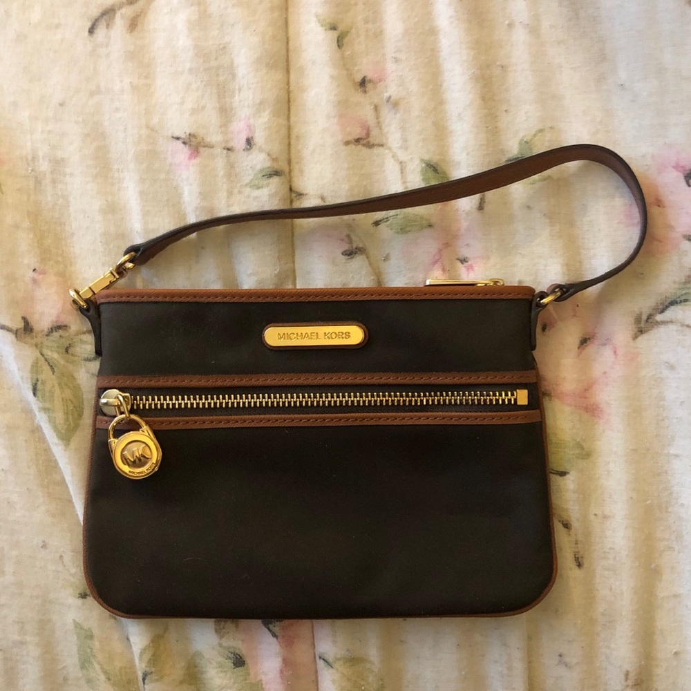 Michael Kors Wristlet
